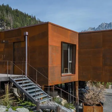Chalet Skyfall *