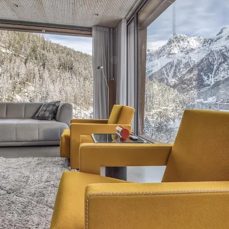 Skyfall Chalet